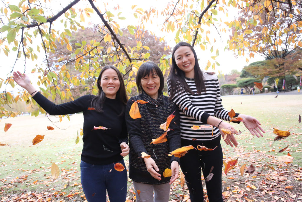 Fun, candid moments with family in Tokyo-spontaneous and full of joy.